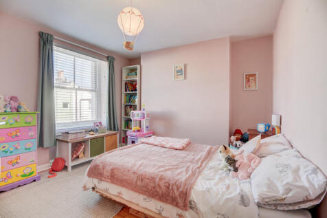 bedroom6