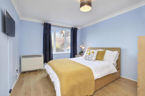 bedroom2
