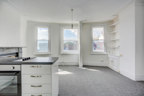 kitchenlivingarea2