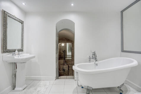bathroom2