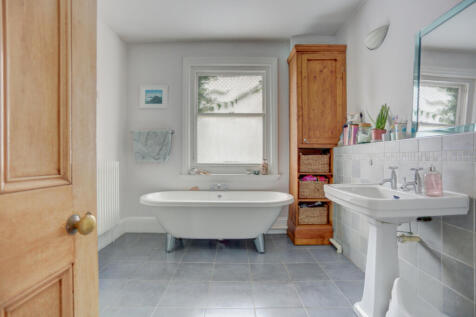 bathroom3