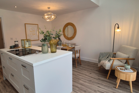 Ombersley view home