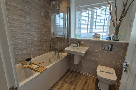 Ombersley view home