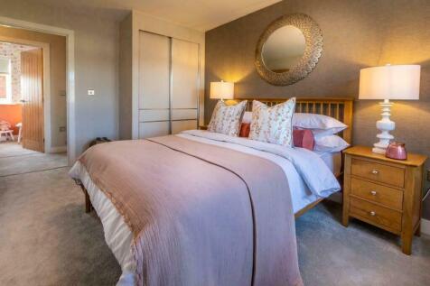4 bed showhome