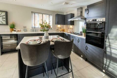 4 bed showhome