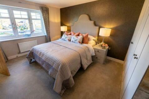 4 bed showhome
