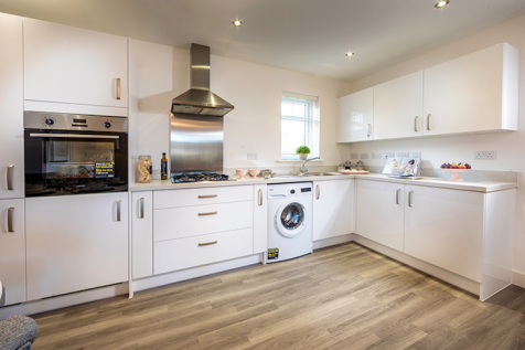 2 bed show apartment