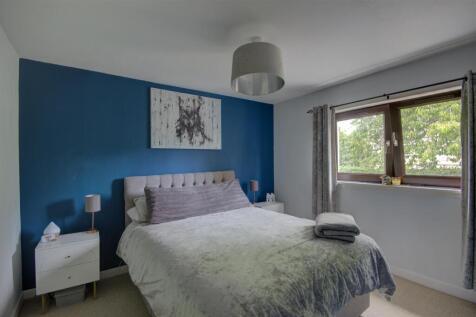 Rear Bedroom