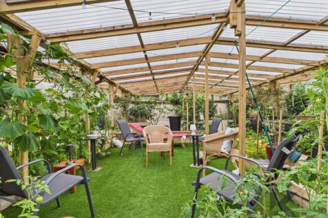 Property Image 37