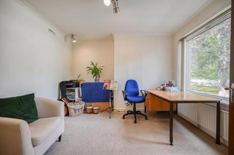 Office/Study/Bedroom