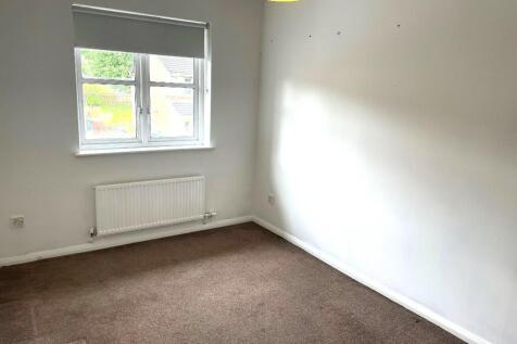 Bed 1. 4m x 2.4m