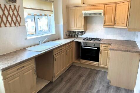 Kitchen 4m x 2.5m