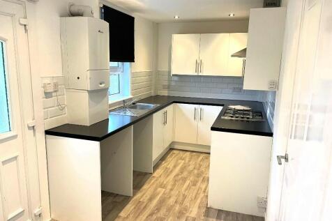 Kitchen 5.2m x 2.2m
