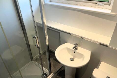 Shower room 1.9x1.6