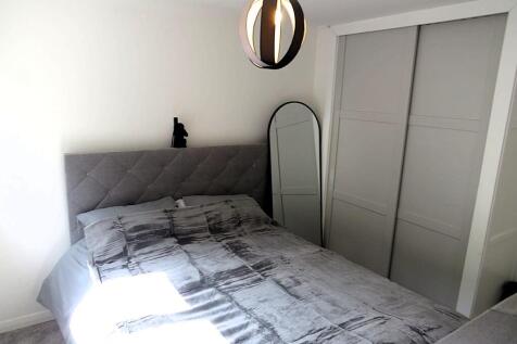 Bed 1. Aspect 2.