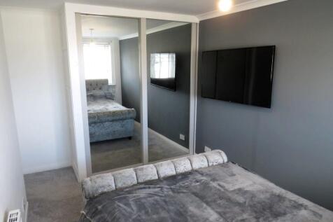 Bed 2. Aspect 2. 
