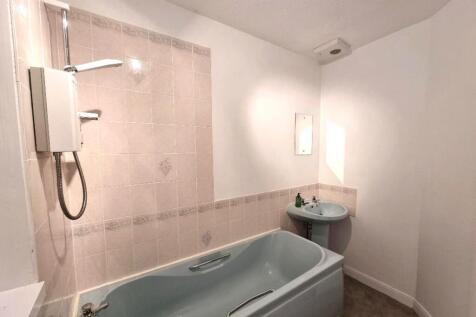 Bathroom 2