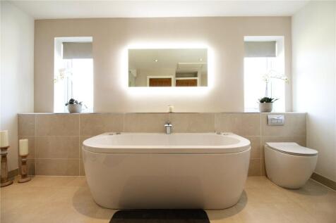 Main Family Bathroom