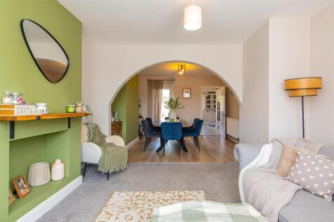 home-695.jpg