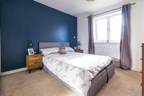 Bedroom1.jpg
