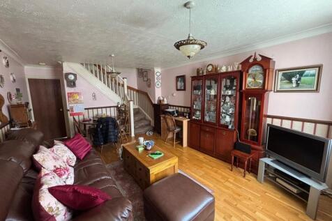 Greenwich_LivingRoom.jpg