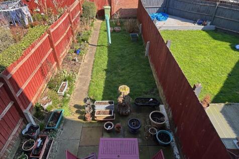 Greenwich_Back_Garden2.jpg