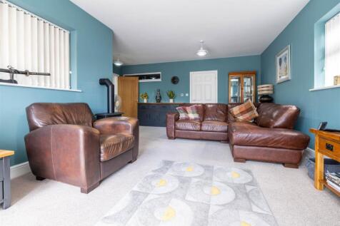 living room- new .jpg