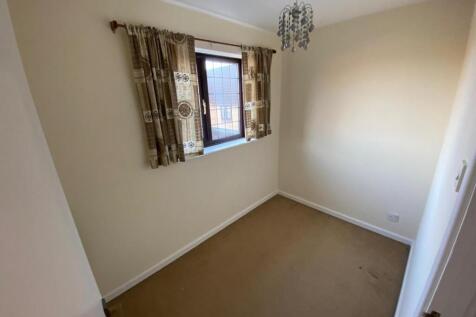 Bedroom 2.jpg