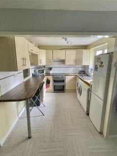 kitchen .jpg