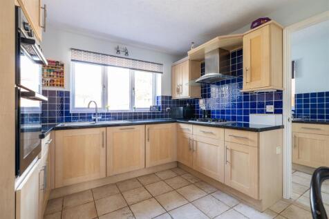 Kitchen.jpg