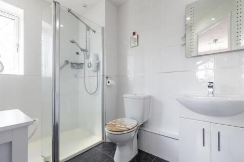 Ensuite.jpg