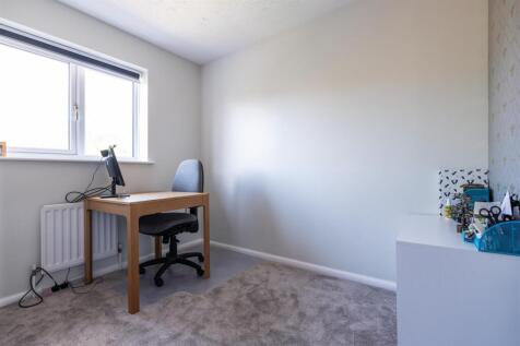 Bedroom 4 .jpg