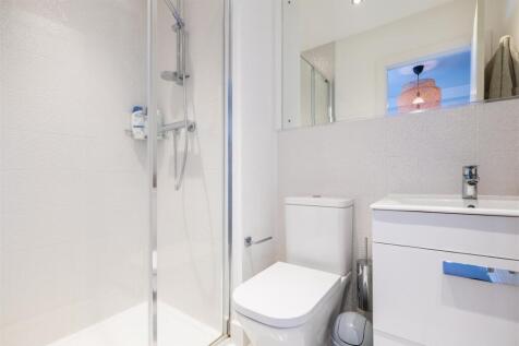 ENSUITE.jpg
