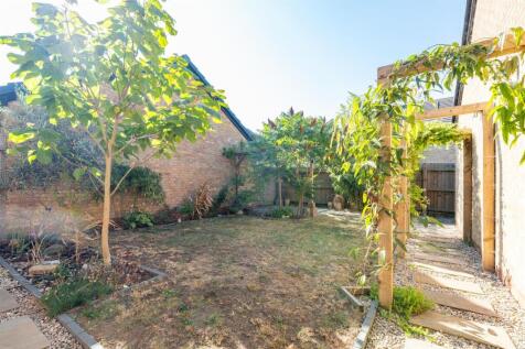 GARDEN .jpg