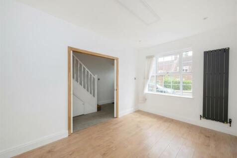 Huntingfield Road Hi-9.jpg