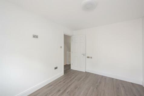 Huntingfield Road Hi-15.jpg