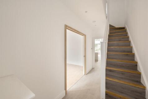 Huntingfield Road Hi-18.jpg