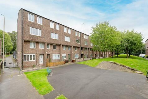Dowdeswell Close Hi-16.jpg