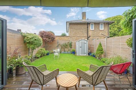Dover House Road Hi-13.jpg