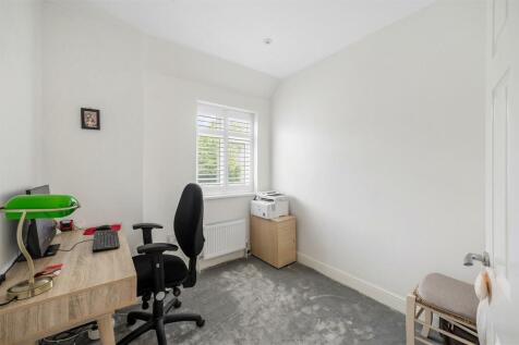 Dover House Road Hi-21.jpg
