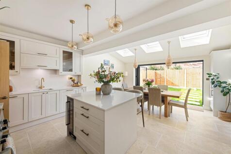 Dover House Road Hi-1.jpg