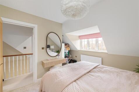Dover House Road Hi-12.jpg
