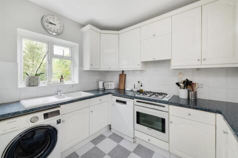 Elmshaw road, SW15 Hi-12.jpg