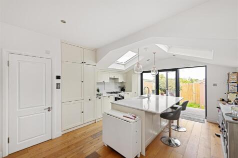 Huntingfield Road Hi-7.jpg