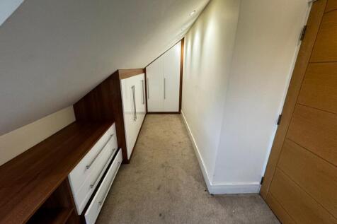 room 2 wd