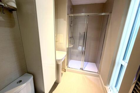 c12e5569-4792-4e81-a1b5-f02bff9fd4dd