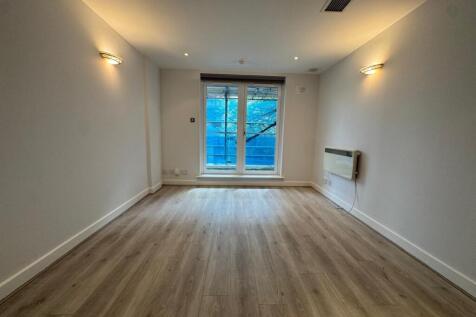 1ad6969d-7884-42ba-812d-c01b55346d1e