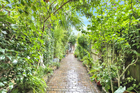 Property Image 25