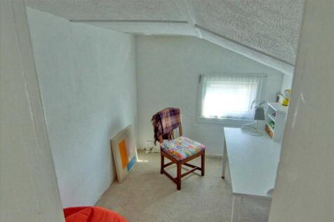 Dress Room/Bedroom