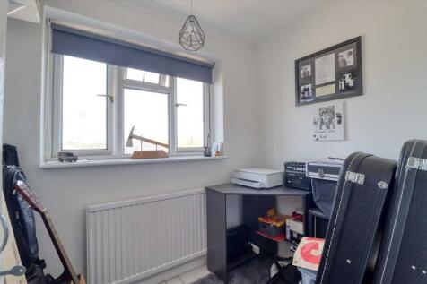 Bedroom 3 / Office